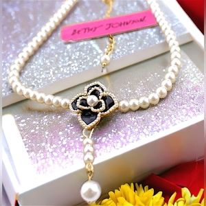 Gold-plated black flower pearl necklace BOGO